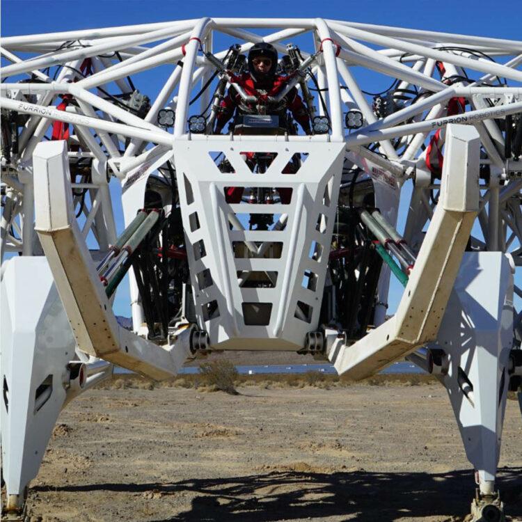 prosthesis-closeup-BATTERIES-mech-racing-exosapien-sq